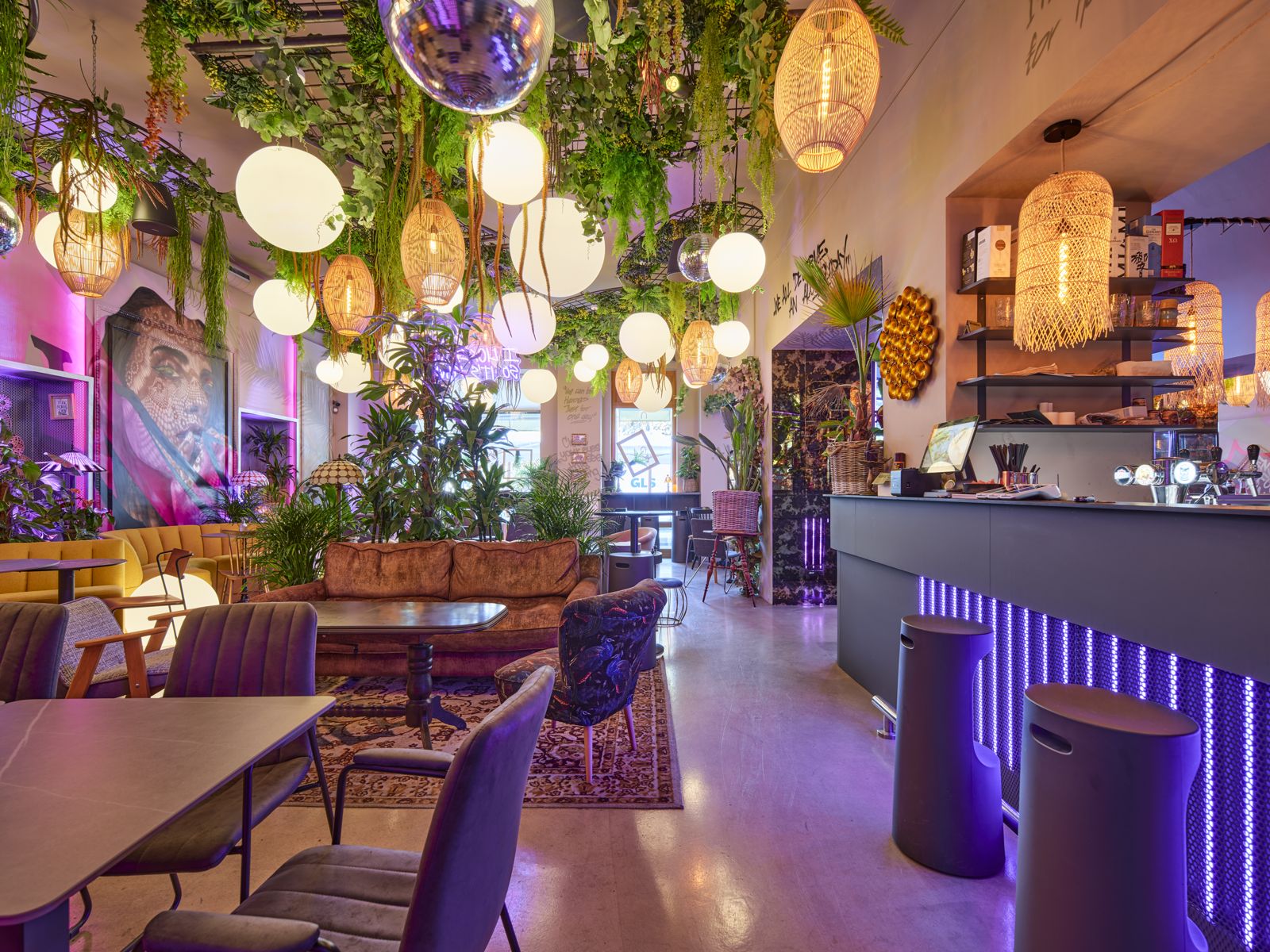 FREYM – Bistro | interiér PORA – 4
